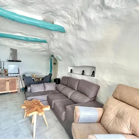 Cave House Yara With Pool And Facilities For Prm *